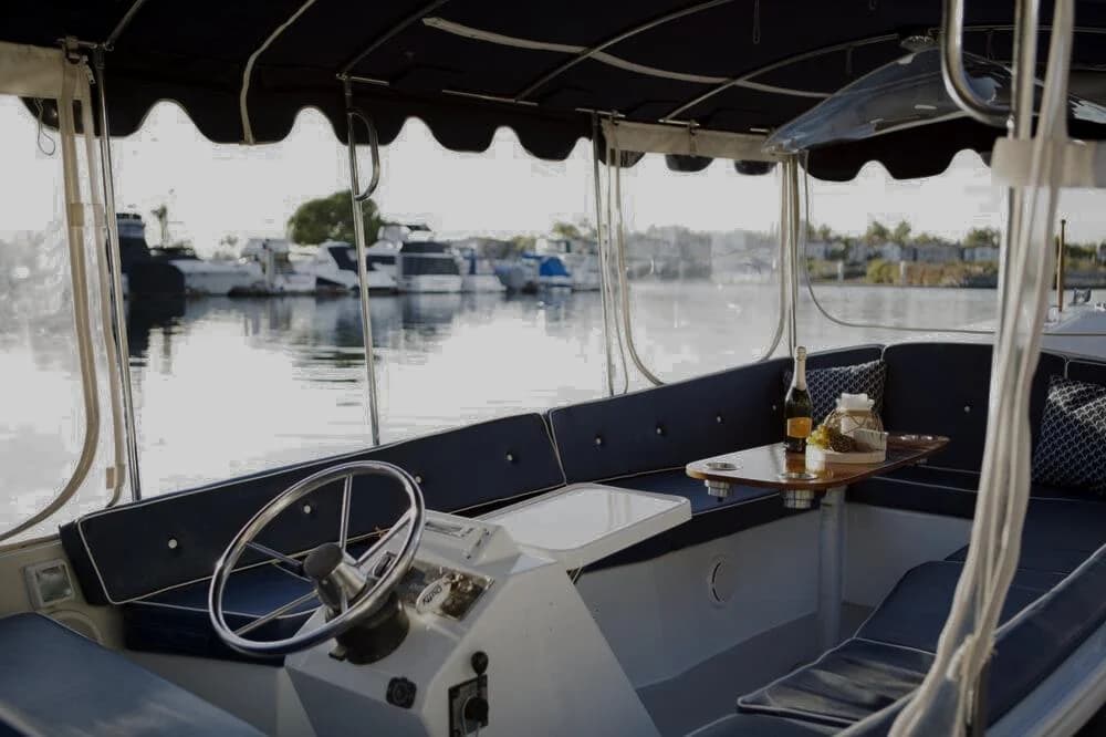Eat on the dock